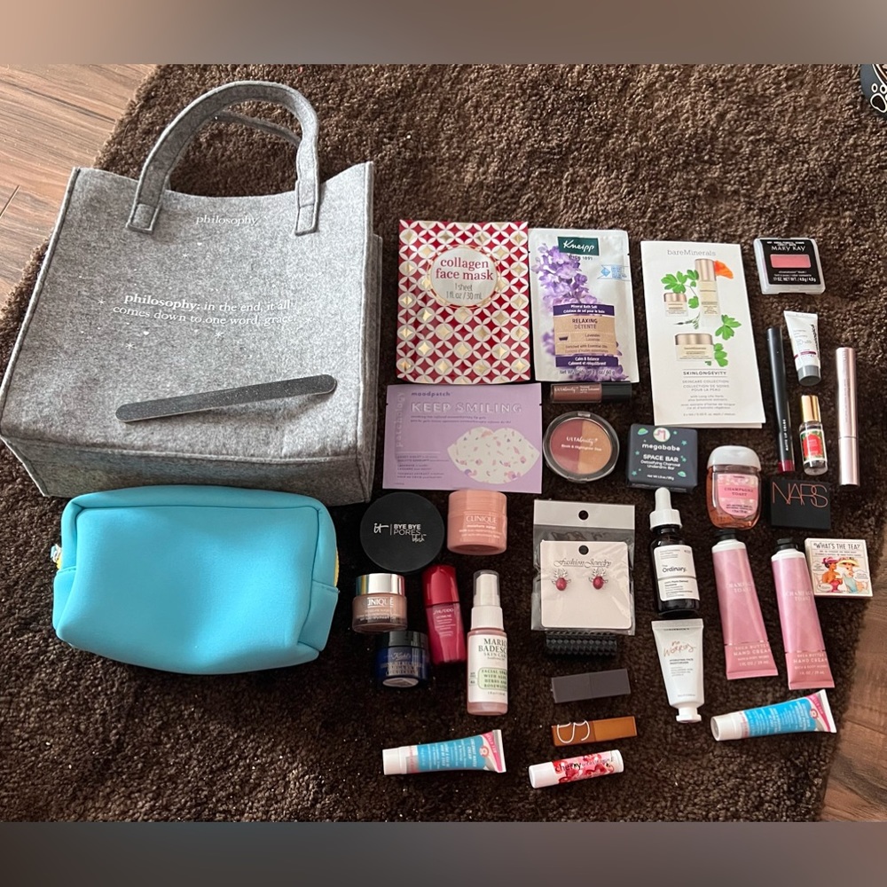 NEW MIXED MAKEUP BAG JUST FOR FUN!
